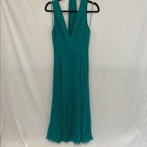 Elegant Alice and Olivia Teal Sleeveless Dress